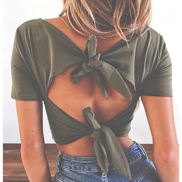 Green open back bow tie knotted v neck crop top - Picture 2 of 5